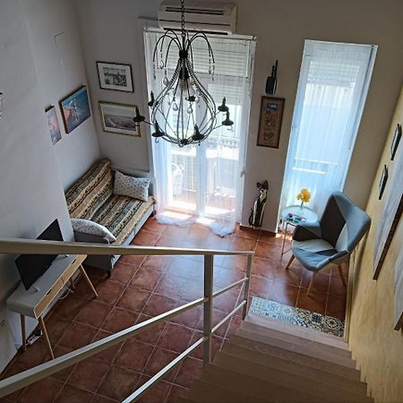 Loft In Ehemaligem Fischer Haus Apartment Valencia Exterior photo